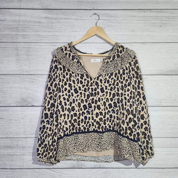 Vineyard Vines Leopard Print Women's Top, Size S - Picture 2 of 11